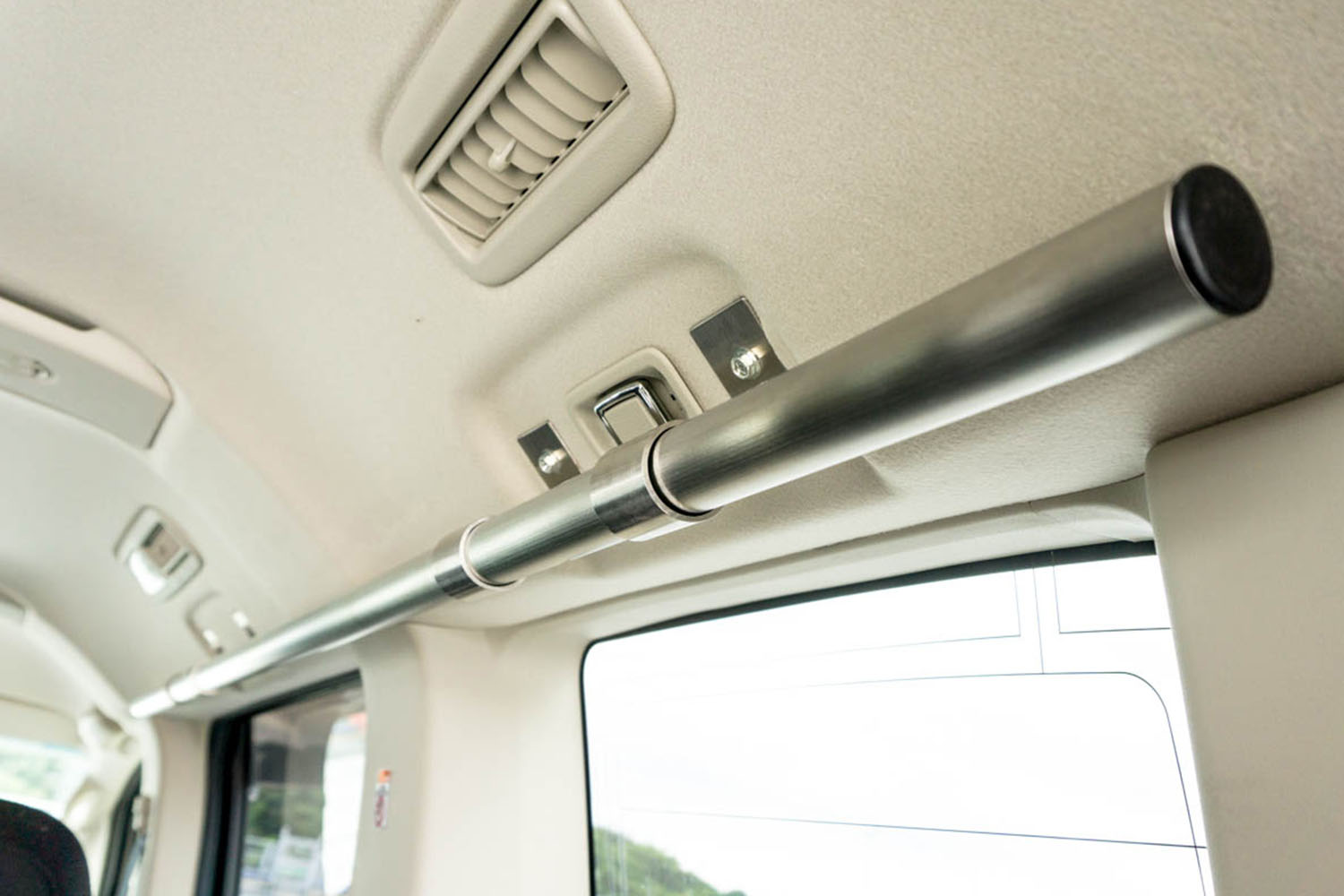 实用车顶行李架 [适用于 Delica D:5]